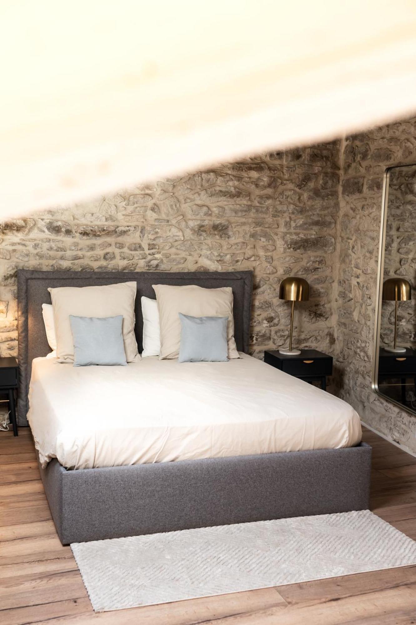 L'Etoile - Duplex Cosy De 50M2 En Centre-Ville Nîmes Exterior foto